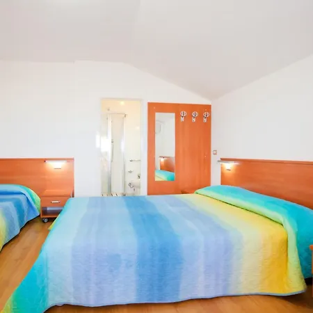 Rizzante, Piano Apartamento Caorle